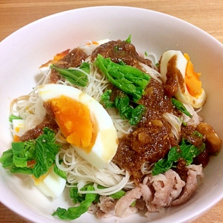 彩り鮮やか◎菜の花と卵の胡麻だれそうめん